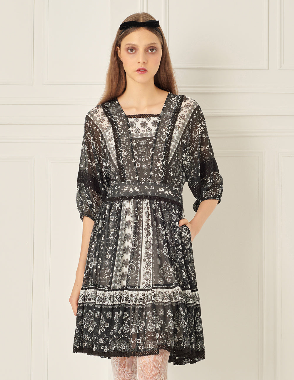 BORA AKSU Retro Square Neck Bat Sleeve Printed Dress