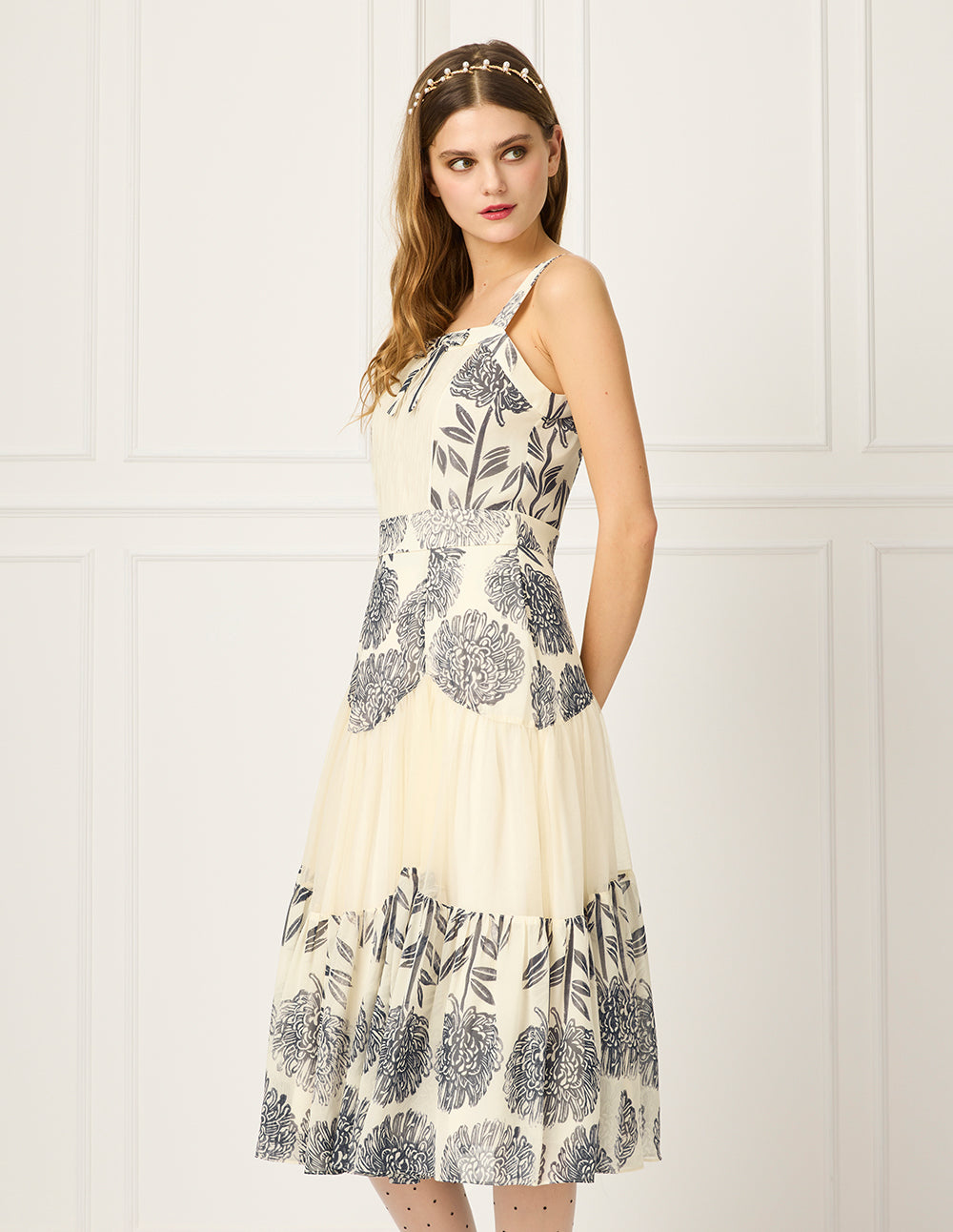 BORA AKSU Square Neck-Sleeveless Pin-Tuck Floral Print Flounce Midi Apron Dress