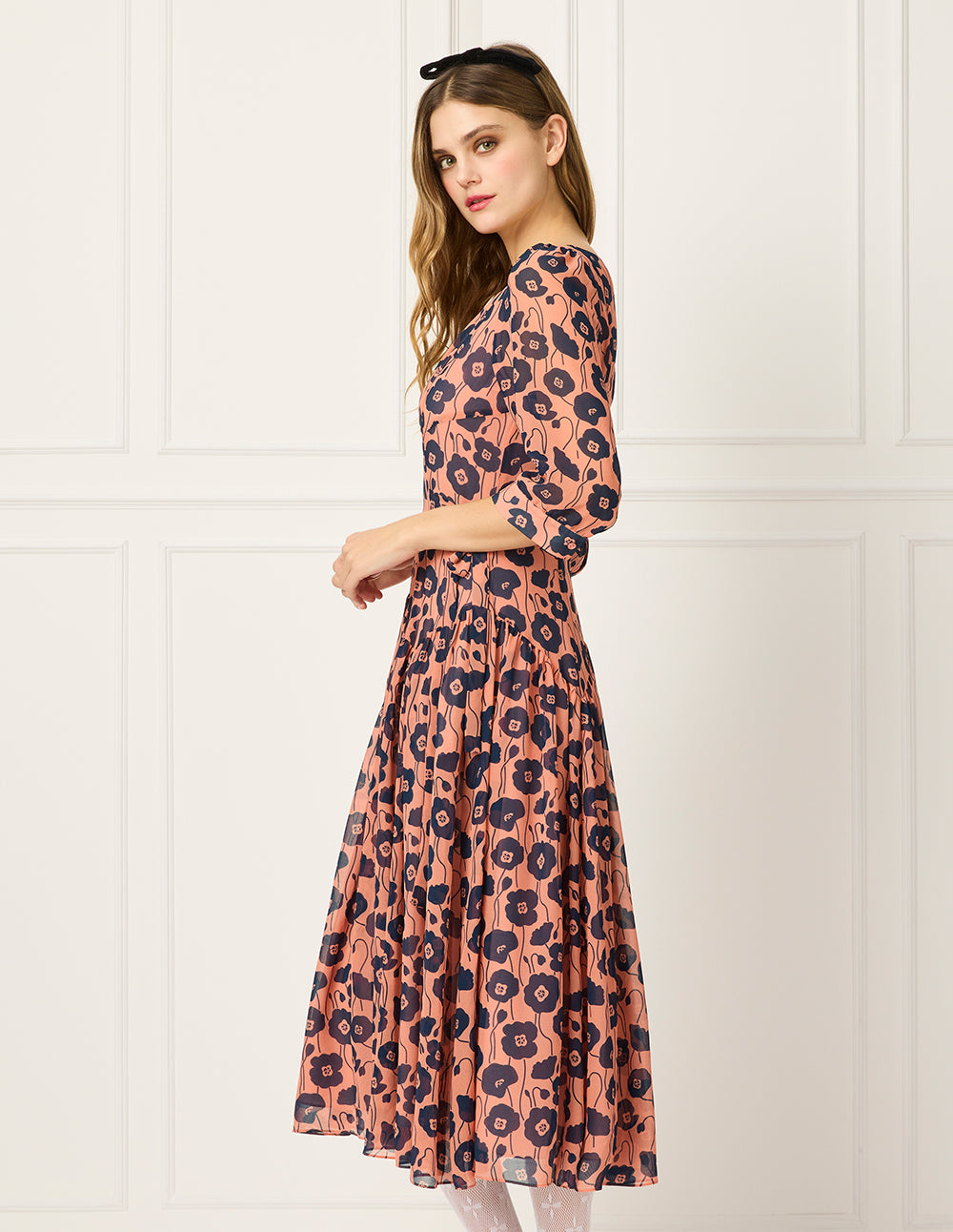 BORA AKSU Diamond Collar Short Bubble Sleeve Empire Red Floral Printed Midi Dress