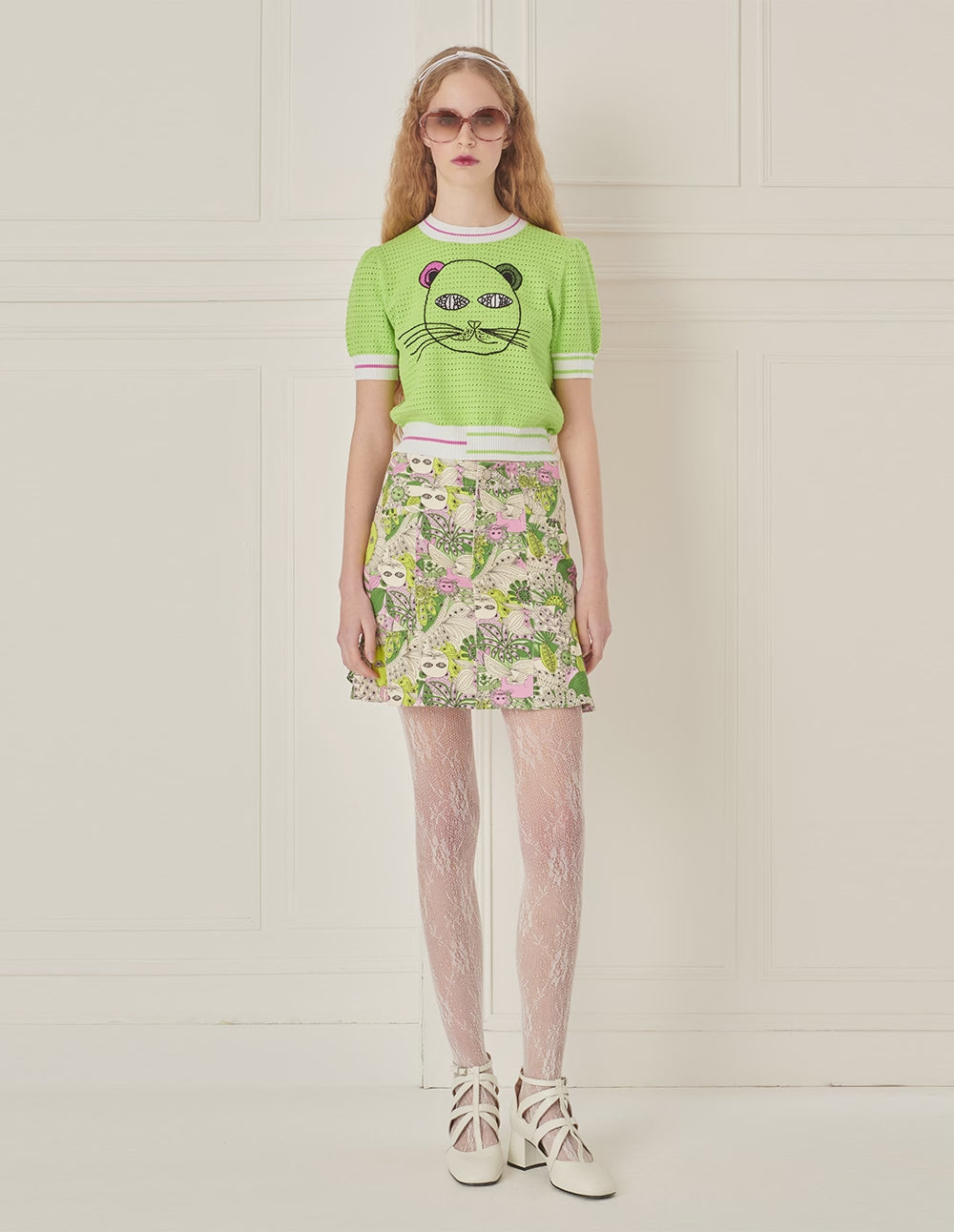 BORA AKSU Handhook Cat Pattern Hollow Textured Knitted T-shirt