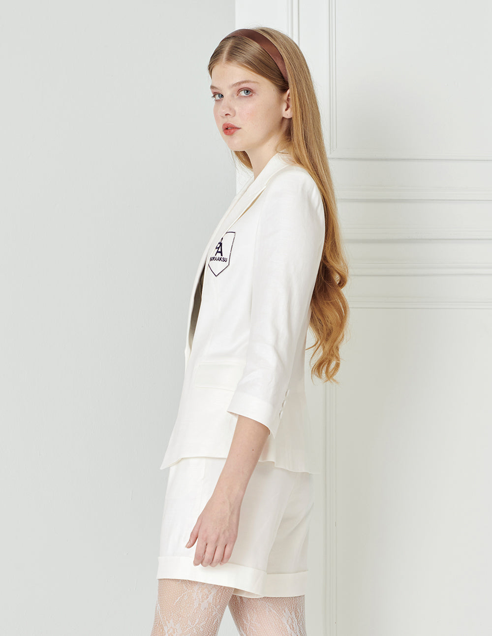 BORA AKSU Pure White Simple Linen Wide-Leg Suit Shorts